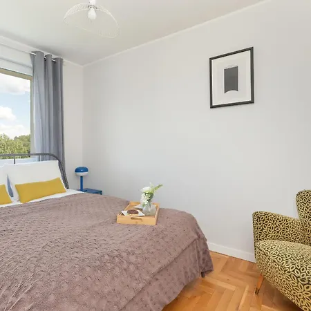 2-bedroom Bright In A Green Area By Renters * Sopoty