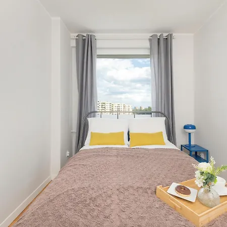 2-bedroom Bright In A Green Area By Renters アパート ソポト